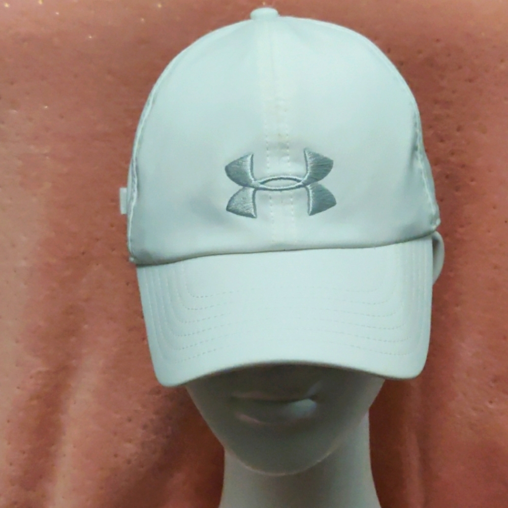 Under Armour Cap/Hat Adjustable - image 1
